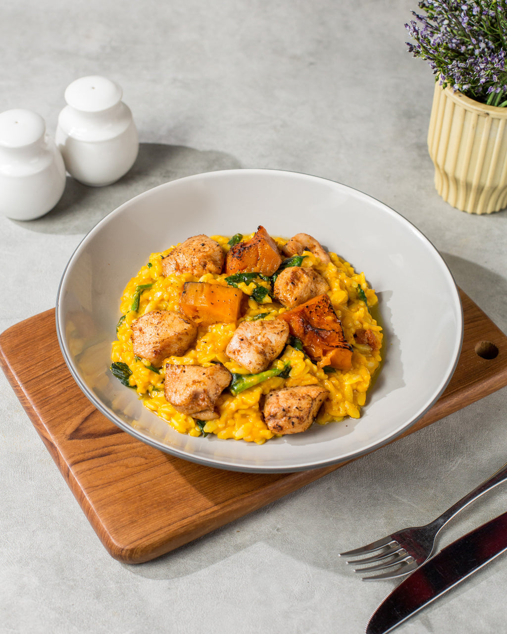 PUMPKIN ORZO WITH CHICKEN & SPINACH — 41G PROTEIN